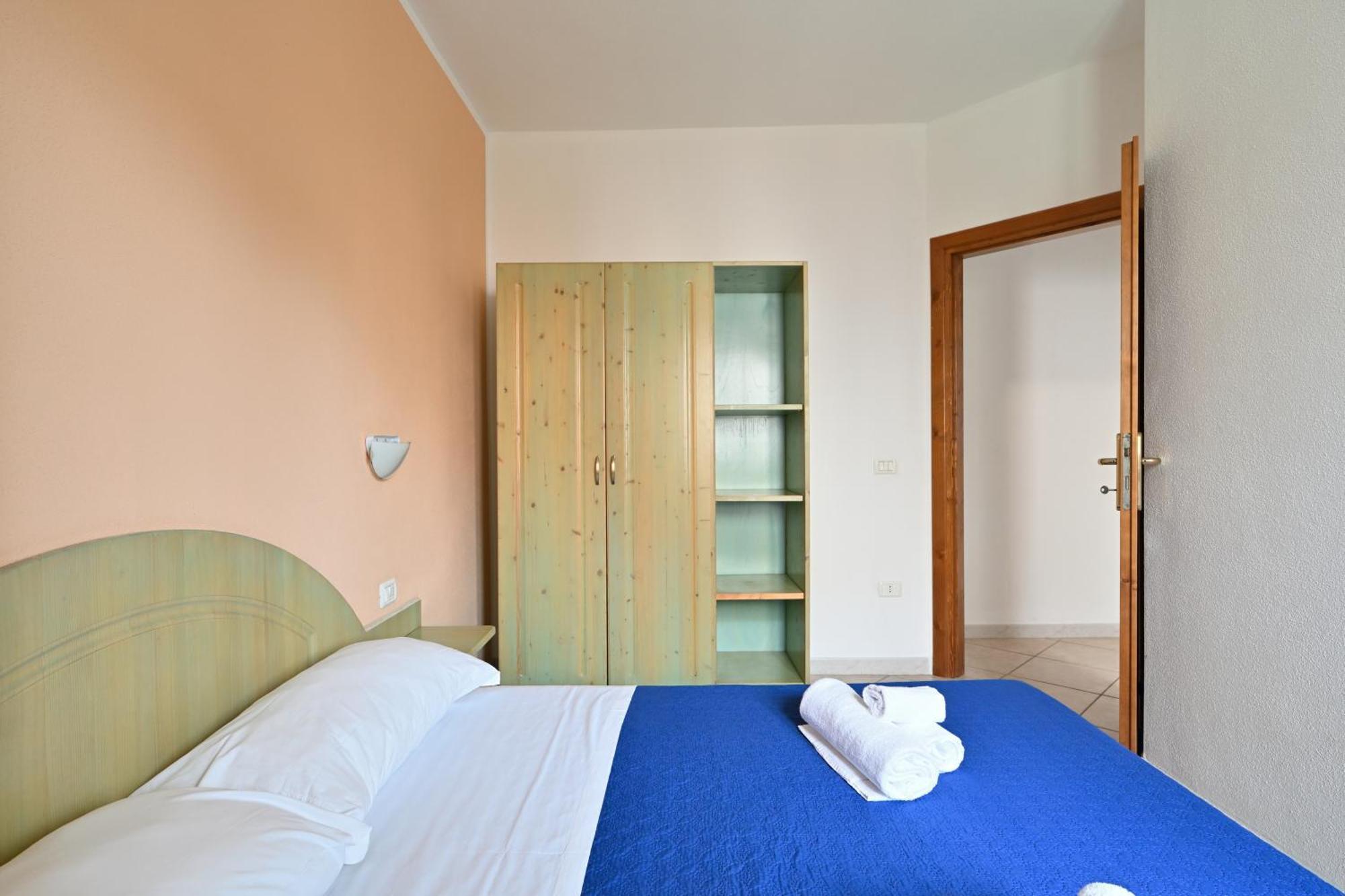 Il Borgo Di Badesi Aparthotel Exterior photo